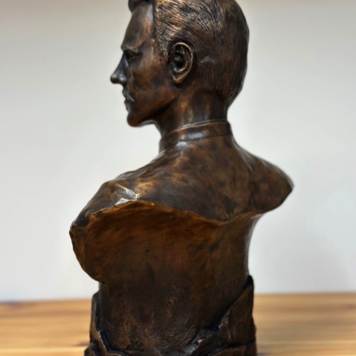 Fridtjof Nansen Blassic Bronze Sculpture Left Back