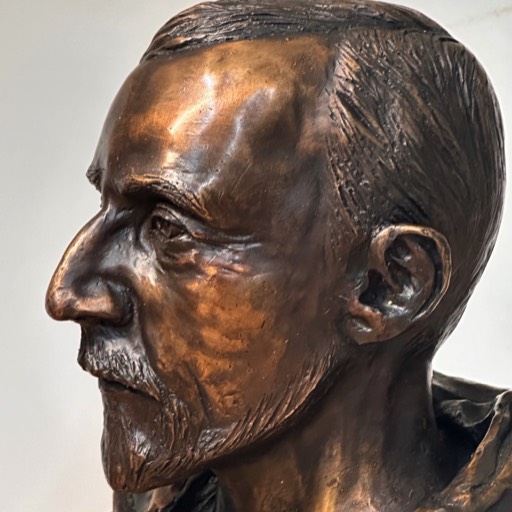 Roald Amundsen Classic Bronze Sculpture Profile