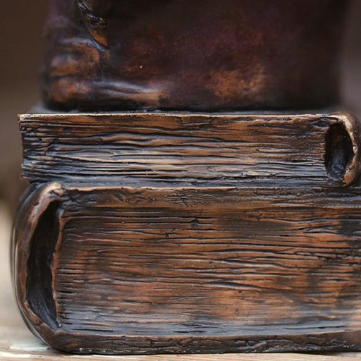 William Shakespeare Coloured Red Bronze Sculpture Books Detail