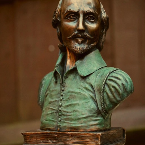 William Shakespeare Coloured Green Bronze Sculpture Front Angle